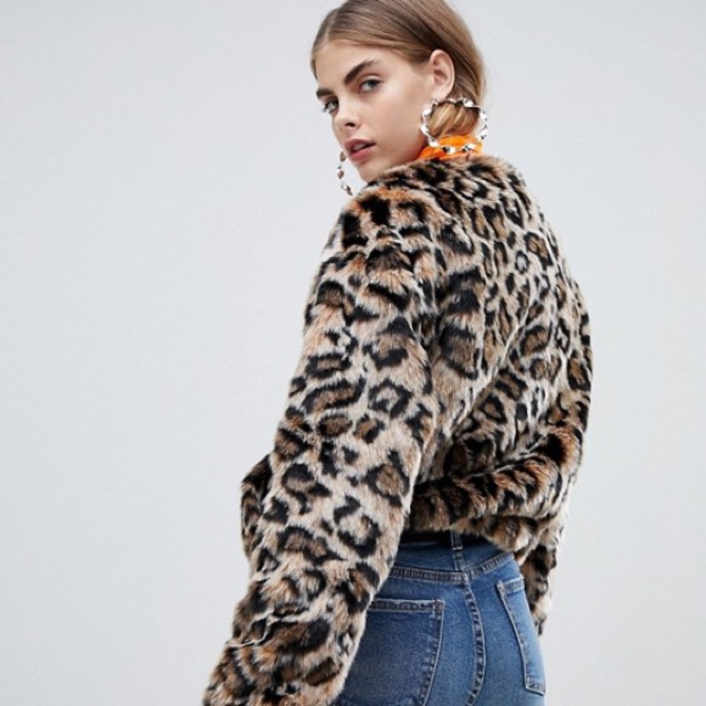 ✨[ Bershka ] Leopard Faux Fur Jacket